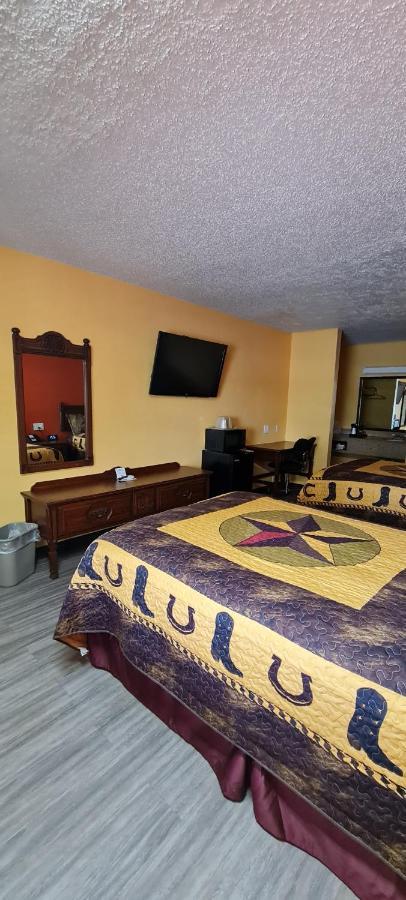 Chaparral Motel Hallettsville Extérieur photo